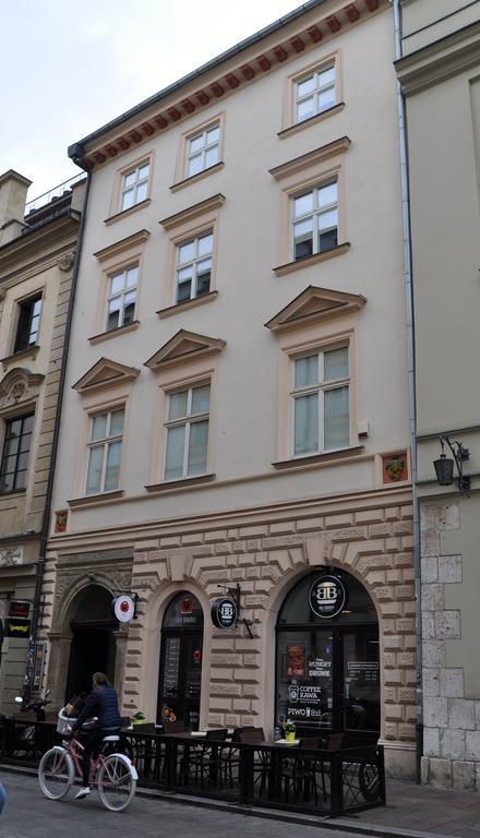 For Budget * Cracovia