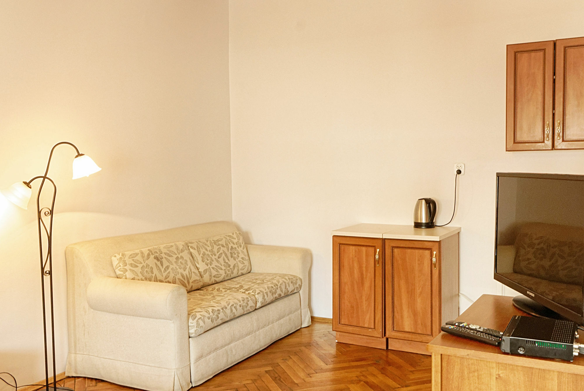 For Budget * Cracovia