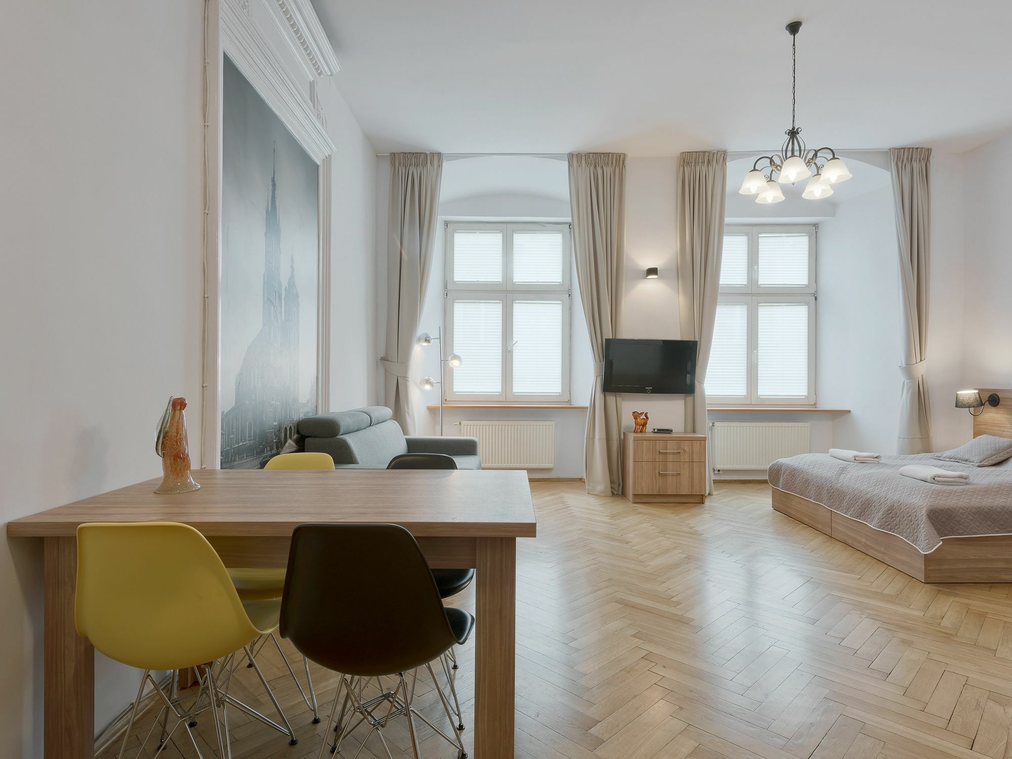 For Budget * Cracovia