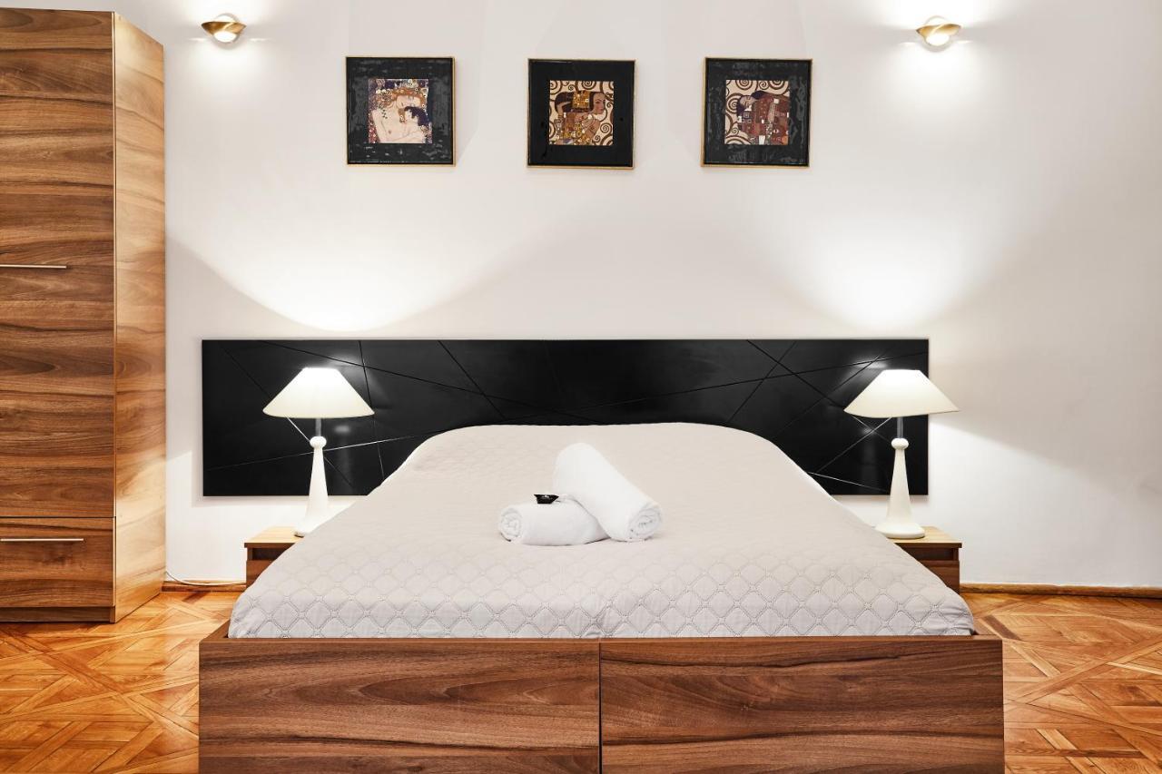 For Budget Apartamento Cracovia
